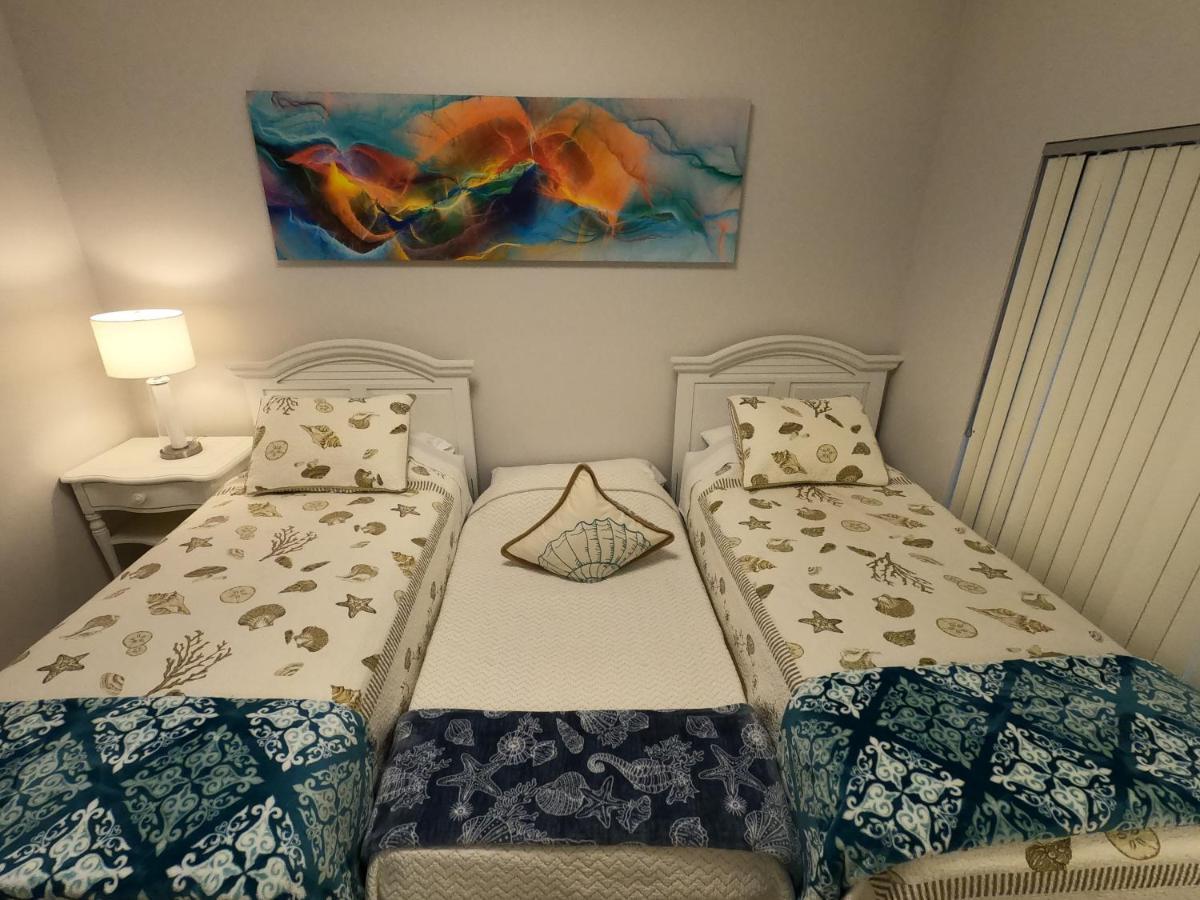 Naples Dream At Wtc With Heated Pool Spa Sauna 7 Bicycles And 3 Mls To Beach Extérieur photo